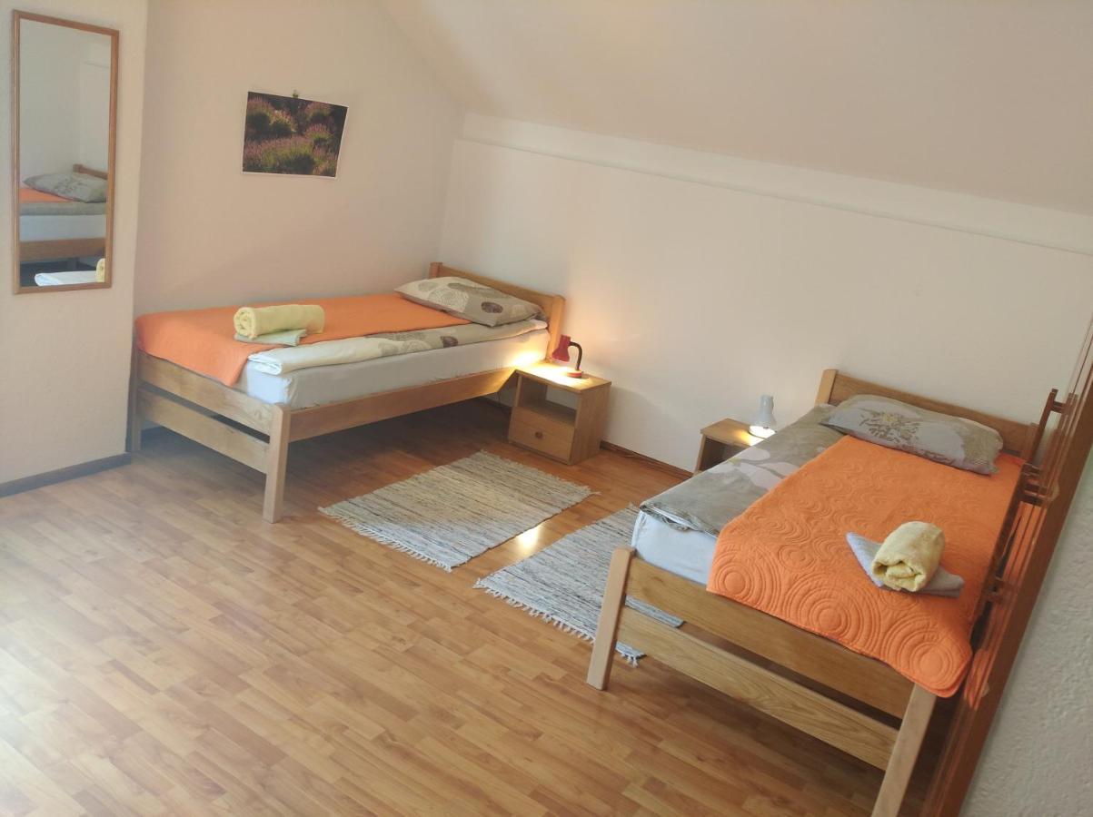 Rooms "Nada Zunic" Knin Dış mekan fotoğraf