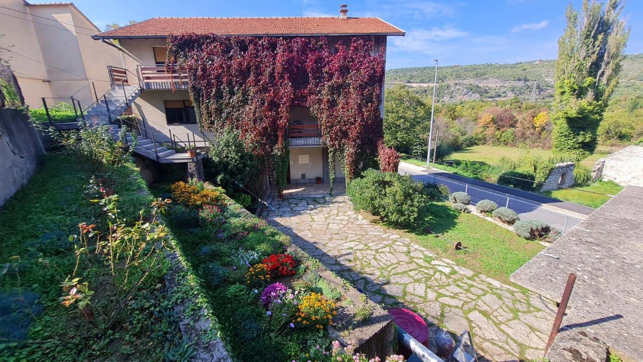 Rooms "Nada Zunic" Knin Dış mekan fotoğraf