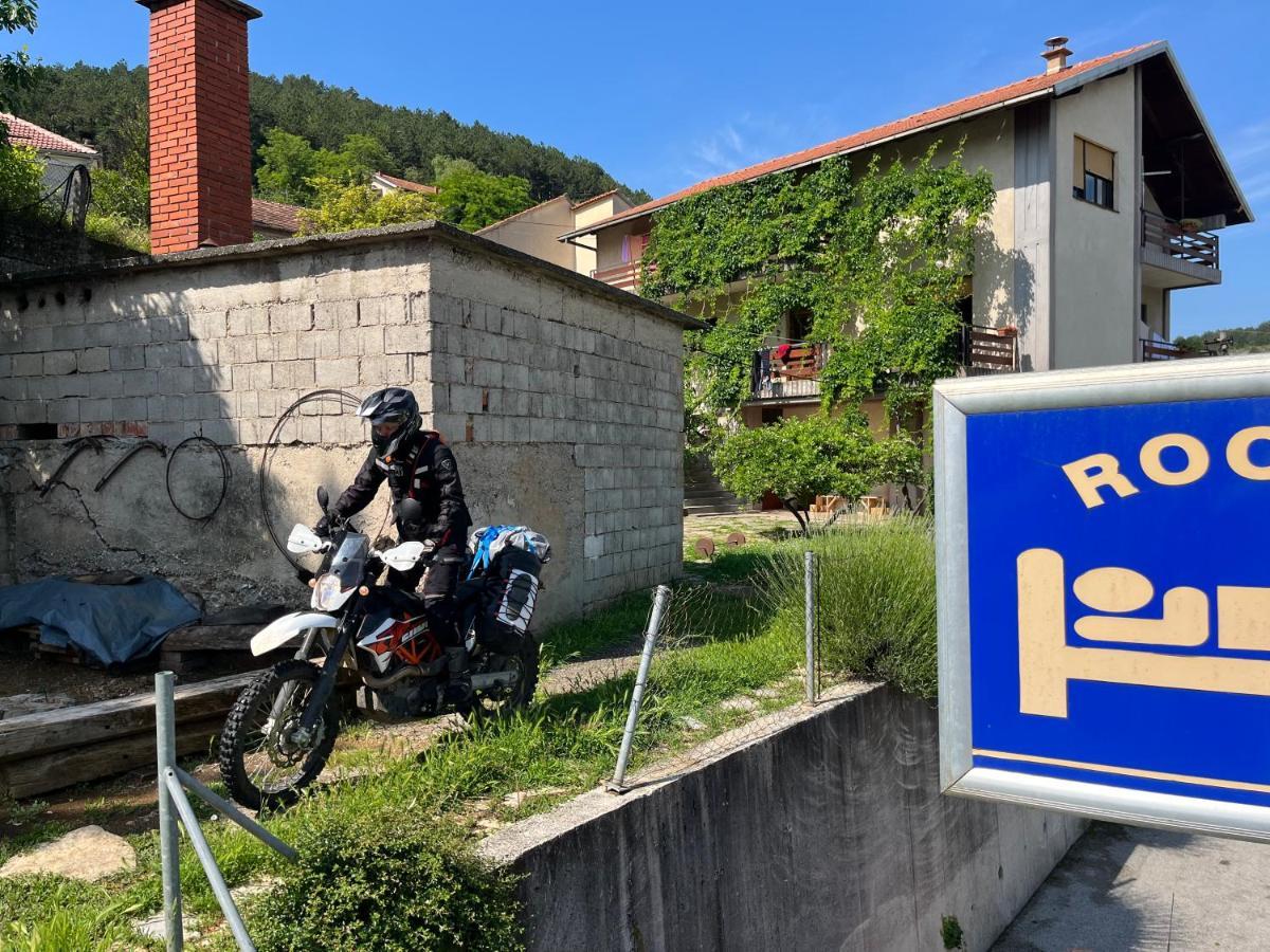 Rooms "Nada Zunic" Knin Dış mekan fotoğraf
